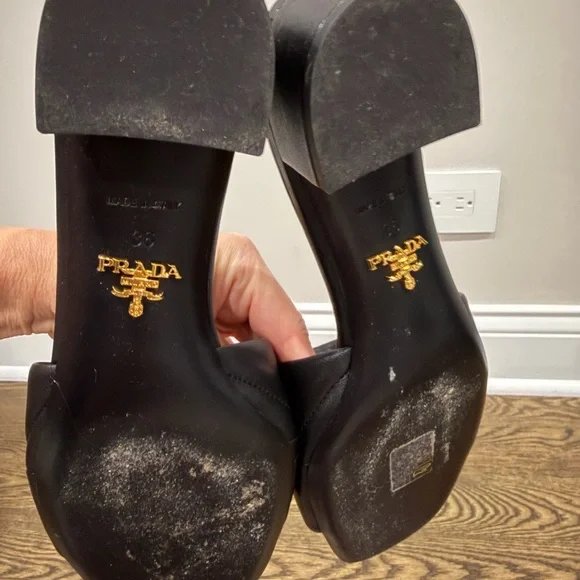 Prada Black Quilted Mules - Picture 5 of 8